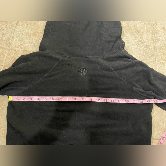 Lululemon Don't Hurry Be Happy Pullover Black, Size 4 - Picture 11 of 15